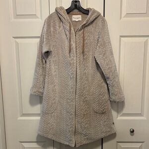 Koolaburra by UGG Tan Hooded Teddy fleece Jacket Size Small with pockets